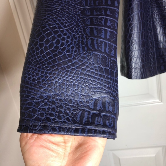 L’E L’EQUIPE PLUS Made Italy Faux Leather Crocodile  Print Purple Jacket 40=S=4 - Picture 4 of 14